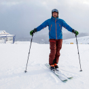 28. januar: Kronprinsen besøker bedrifter i Stranda kommune, og tester blant annet skianlegget her. Foto: Cornelius Poppe / NTB scanpix